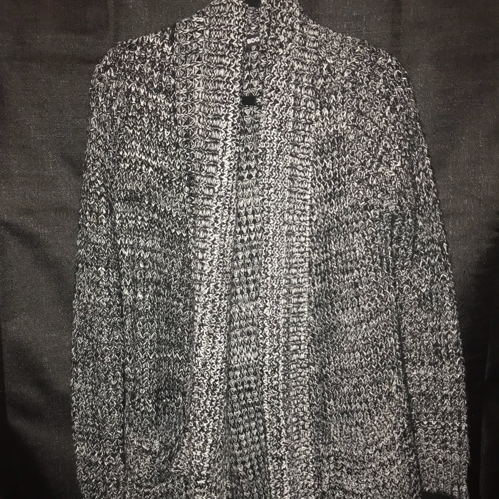 Knitted cardigan